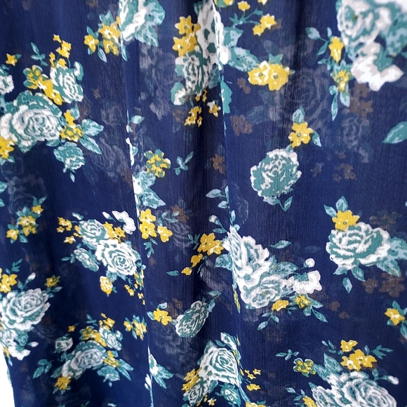 Mossimo Supply Co Semi sheer blue floral tunic Med Cottagecore Fairy Flowy Airy - Picture 5 of 11
